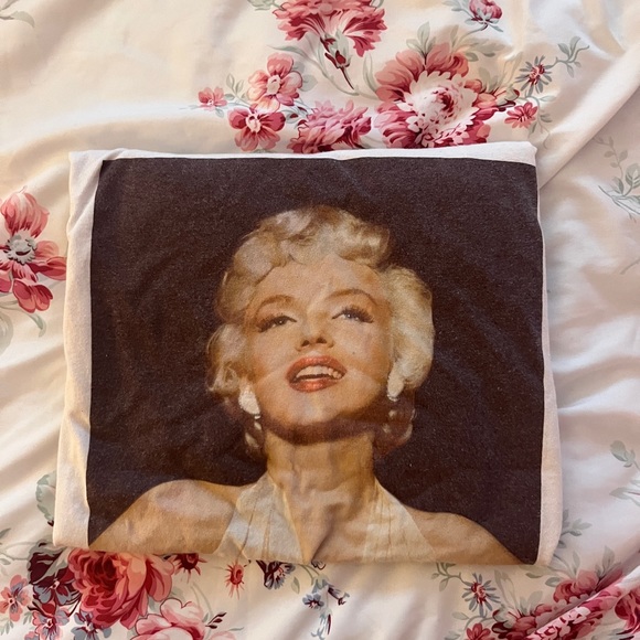 marilyn monroe tee! | forever21 - Picture 4 of 4